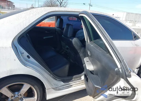 2012 Toyota Camry Se Limited Edition z USA, uszkodzony, nr VIN 4T1BF1FK4CU618498